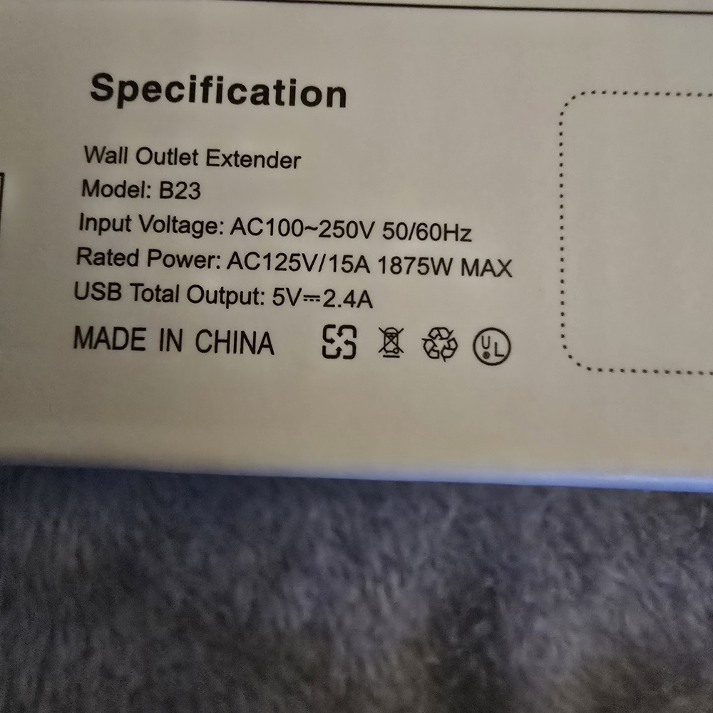 SOLD NEW! B23 Power Strip with USB Ports! - Picture 3 of 3